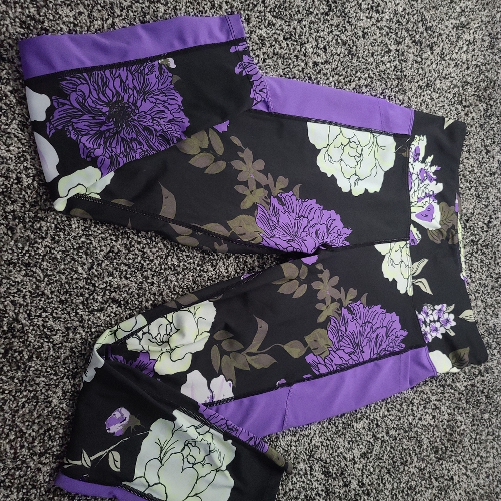 Lularoe rise brave leggings